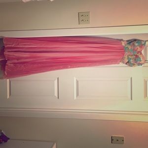 La Femme strapless gown